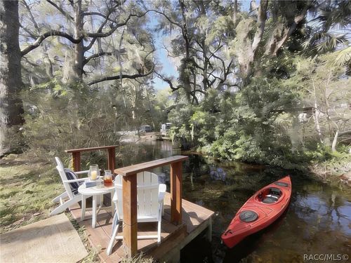 10715 N Northcut Ave, CRYSTAL RIVER, FL, 34428-7133 | Card Image