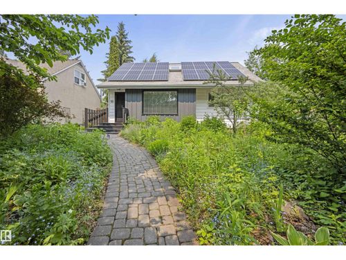 11622 76 Ave Nw, Edmonton, AB, T6G0K8 | Card Image