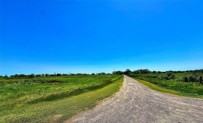 7165 Backridge Rd, House other with 6 bedrooms, 7 bathrooms and 2 parking in Sabine Pass TX | Image 41