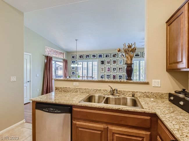 2062 - 8985 S Durango Dr, Condo with 2 bedrooms, 2 bathrooms and null parking in Las Vegas NV | Image 12