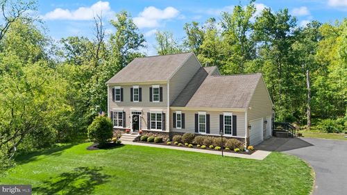 18113 Linden Grove Ct, PURCELLVILLE, VA, 20132-4085 | Card Image