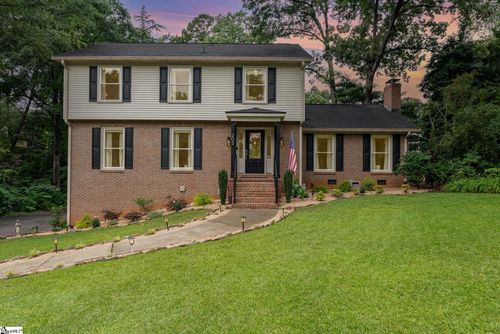 202 Sugar Lake Ct, Greer, SC, 29650-3352 | Card Image