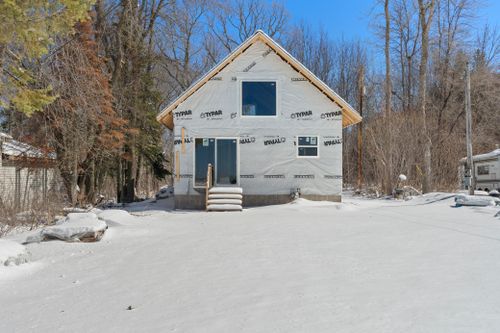 410 Stevens Rd, Wahkon, MN, 56386-2587 | Card Image