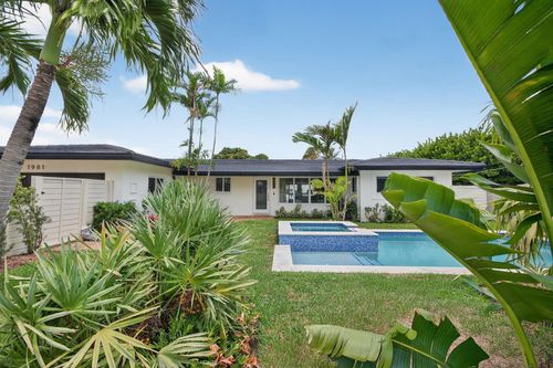 1981 Coral Gardens Dr, Wilton Manors, FL, 33306-1333 | Card Image