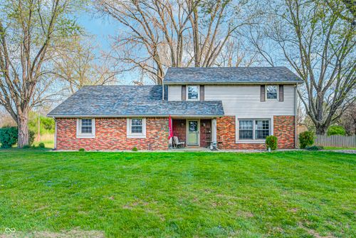 2122 Norwood Dr, Anderson, IN, 46012-1835 | Card Image