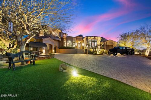 10471 E White Feather Ln, Scottsdale, AZ, 85262-8905 | Card Image