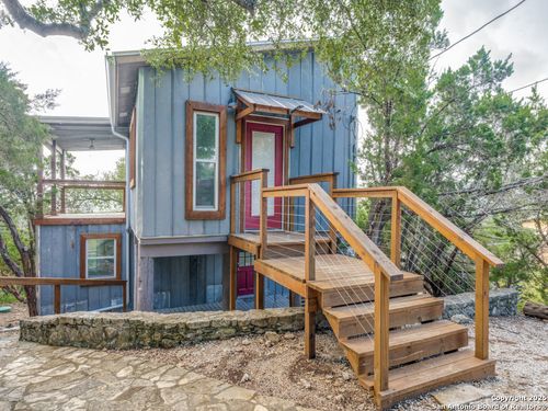 238 Ledgeview Dr, Canyon Lake, TX, 78133-4930 | Card Image