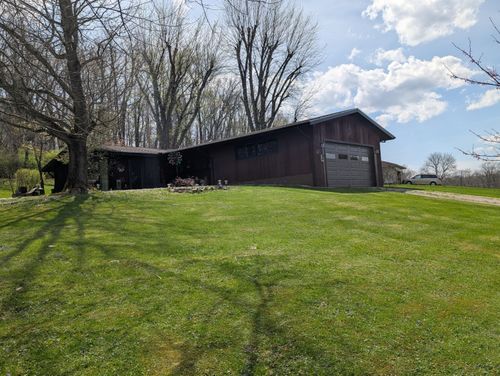 228 Crowley Dr, Roseville, OH, 43777-1002 | Card Image