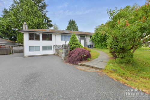 13900 Blackburn Avenue, White Rock, BC, V4B2Z2 | Card Image