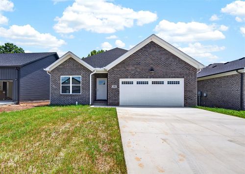 1181 Shallowford St, Bowling Green, KY, 42101-6368 | Card Image