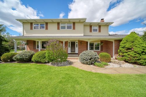 3818 Midberry Rd, Jackson, MI, 49203-5348 | Card Image