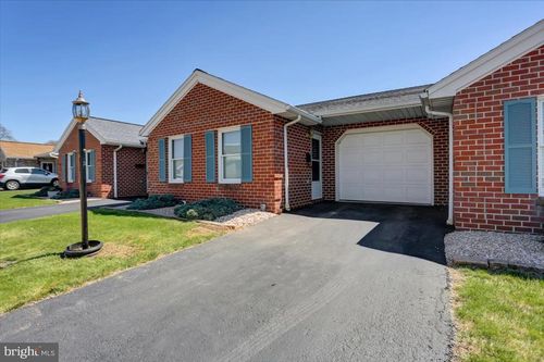 714 Marden Ave, SHIPPENSBURG, PA, 17257-1660 | Card Image