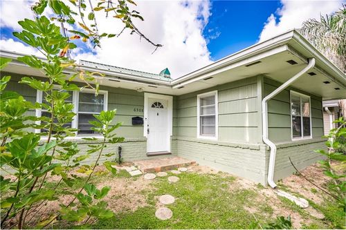 6308 Nora St, Metairie, LA, 70003-4136 | Card Image