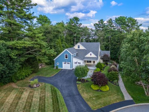 10 Morning Walk Ln, Kennebunk, ME, 04043-7786 | Card Image