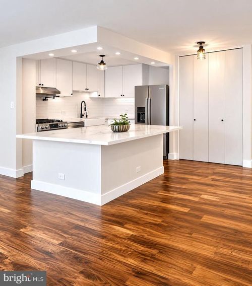 223-4501 Arlington Blvd, ARLINGTON, VA, 22203-2767 | Card Image