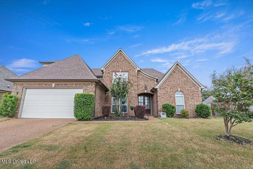 2904 S Cherry Dr, Southaven, MS, 38672-9564 | Card Image