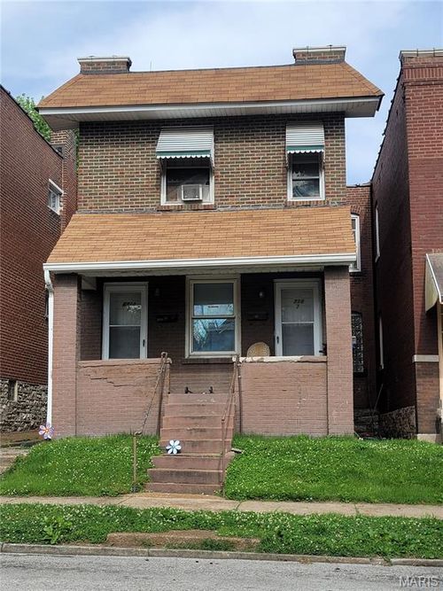 4718 S Compton Ave, Saint Louis, MO, 63111-1705 | Card Image