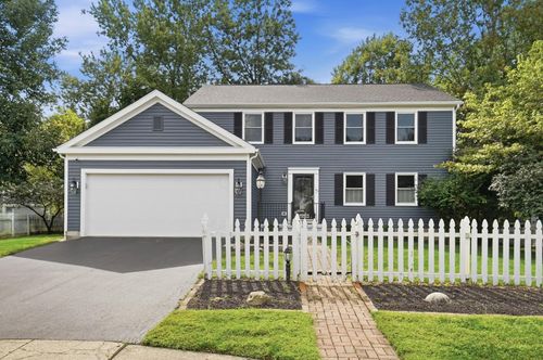 5203 Hickory Grv, Columbus, OH, 43214-1865 | Card Image