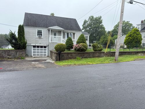 15 Edwards St, Bridgeport, CT, 06606-3002 | Card Image