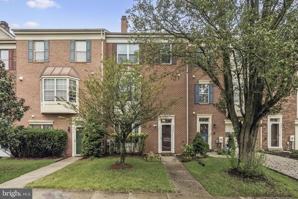 Vanfleet Ct, Laurel, MD 20708