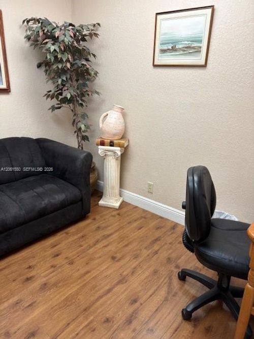 5124 Hollywood Blvd, Hollywood, FL, 33021-6518 | Card Image