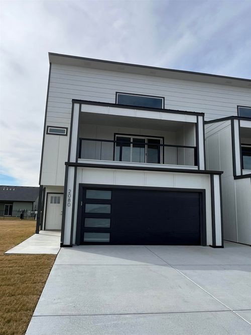 2078 N Reece Ct, Goddard, KS, 67052-1101 | Card Image