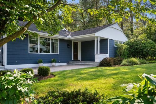 3 Park Ln, Mahopac, NY, 10541-3136 | Card Image