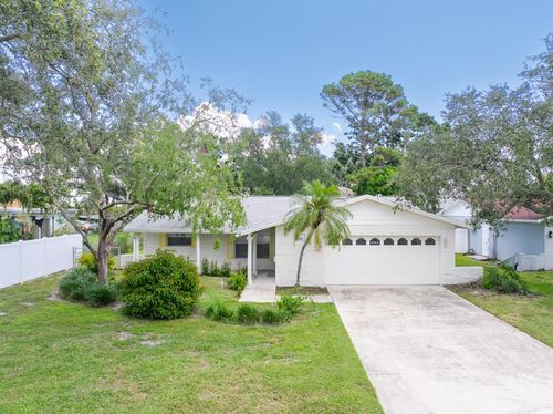 6143 Tanglewood Dr Ne, St Petersburg, FL, 33703-1727 | Card Image