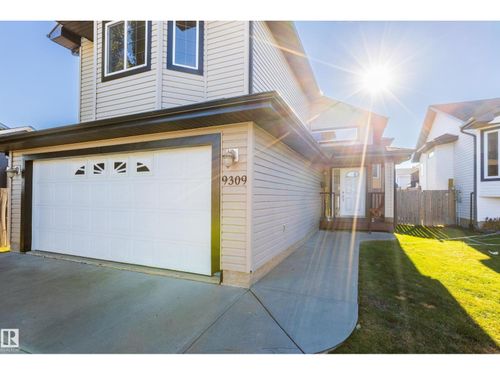 9309 106 Ave, Morinville, AB, T8R1T9 | Card Image