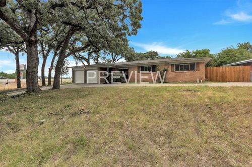 6501 Callahan Ct, Fort Worth, TX, 76112-5109 | Card Image