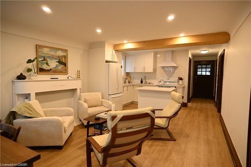 2-51 Merner Ave, Kitchener, ON, N2H1X1 | Card Image