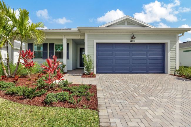 Front yard | Image 50