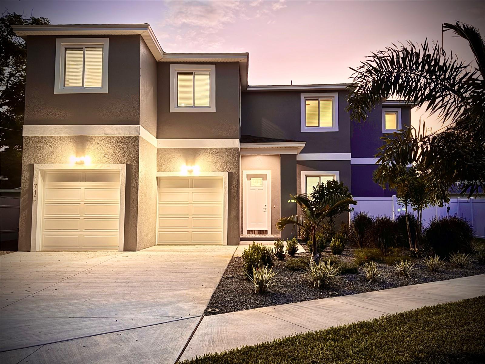 2nd St, Largo, FL 33771