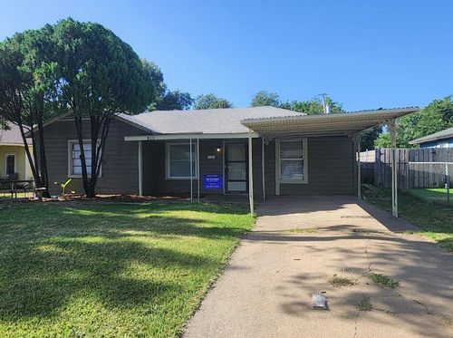 813 Choctaw Trce, Grand Prairie, TX, 75051-2951 | Card Image