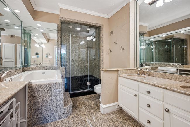 APT-330 - 5200 Keller Springs Rd, Condo with 3 bedrooms, 3 bathrooms and null parking in Dallas TX | Image 8