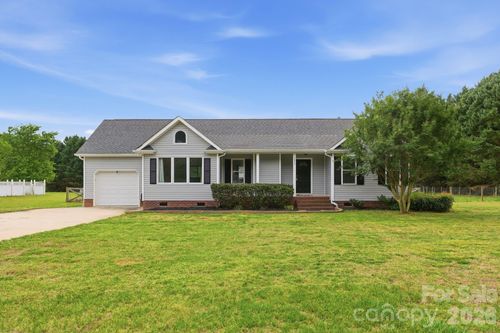 2073 Highway 557, Clover, SC, 29710-7306 | Card Image
