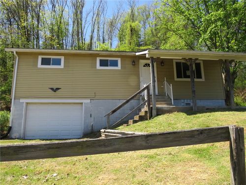 21 Daisytown Rd, Daisytown, PA, 15427-1022 | Card Image