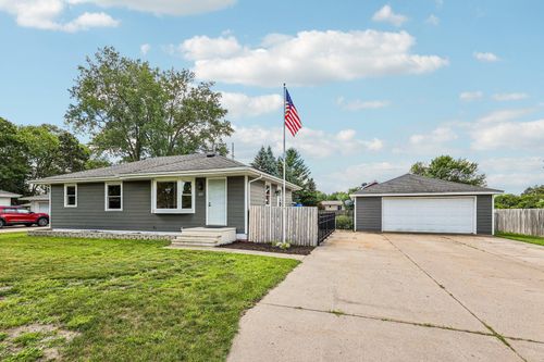 2210 111th Lane Nw, Coon Rapids, MN, 55433 | Card Image