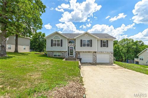 18652 Lynn Ln, Waynesville, MO, 65583-4612 | Card Image