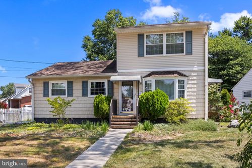 48 Charles Bossert Dr, BORDENTOWN, NJ, 08505-2756 | Card Image