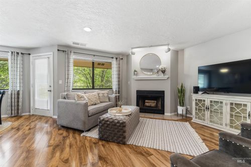 59-3725 S Gekeler Ln, Boise, ID, 83706-6469 | Card Image