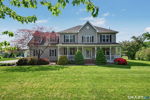 124 Damascus Rd, Branford, CT, 06405-3961 | Card Image