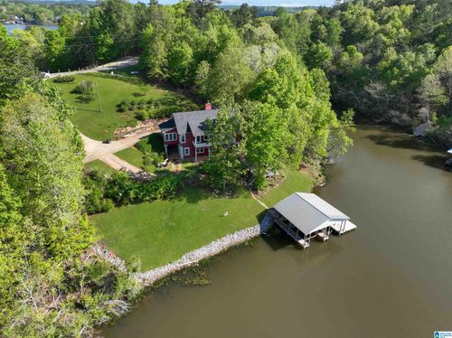 753 Bluff Rd, Rockford, AL, 35136-5194 | Card Image