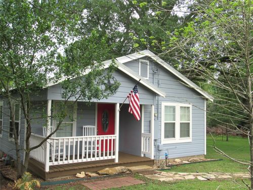 1013 Prairie Lea St, Brenham, TX, 77833-4012 | Card Image