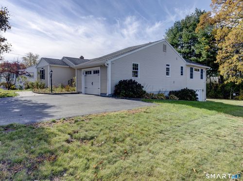 53 Harold St, Wethersfield, CT, 06109-2917 | Card Image