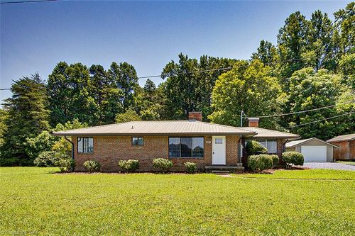 3840 Jones Street Ext, Franklinville, NC, 27248-8577 | Card Image