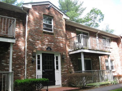 6f-22 Kingswood Dr, Abington, MA, 02351-1184 | Card Image