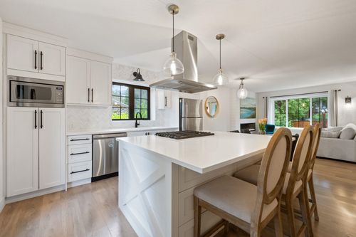 13482 16 Ave, Surrey, BC, V4A1P5 | Card Image