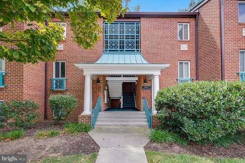22d-11807 Breton Ct, RESTON, VA, 20191-3207 | Card Image