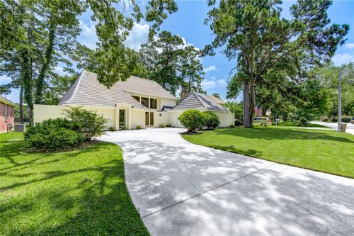 20334 Spoonwood Dr, Humble, TX, 77346-1724 | Card Image